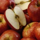 семките на ябълката са отровни, ако се дъвчат-