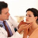симптомите, които не трябва да игнорирате - задушаване, необясними болки в гърлото, необичайно вагинално кървене ...