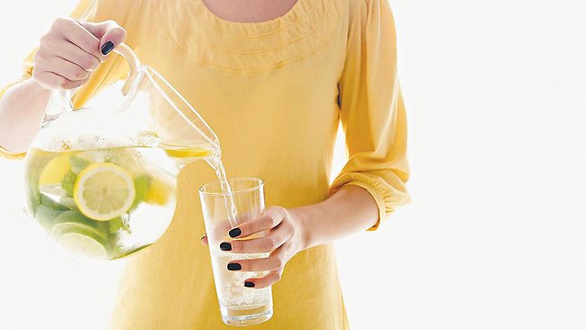 какви са ползите за здравето от лимонова вода
