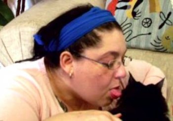 американка се храни с котешки косми за отслабване