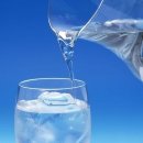 защо не трябва да пиете вода с лед, когато е горещо