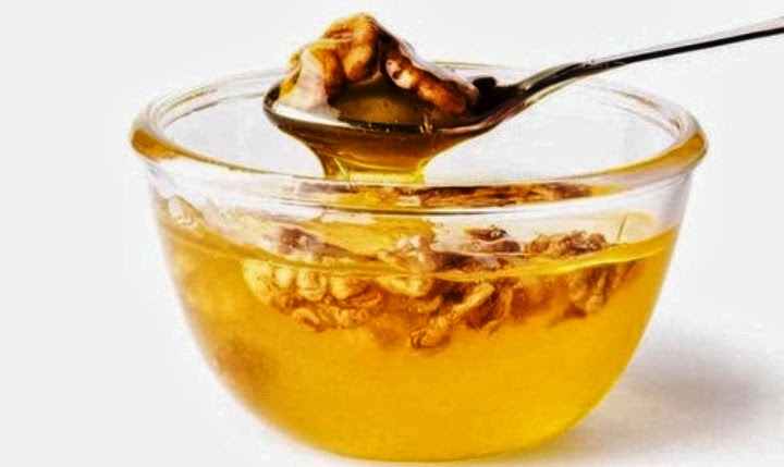 еликсир от орехи и мед - народната рецепта срещу настинки и изтощението на организма