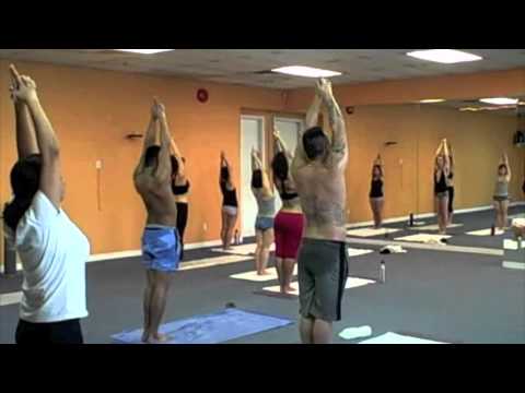 йога с изправени позиции бикрам йога